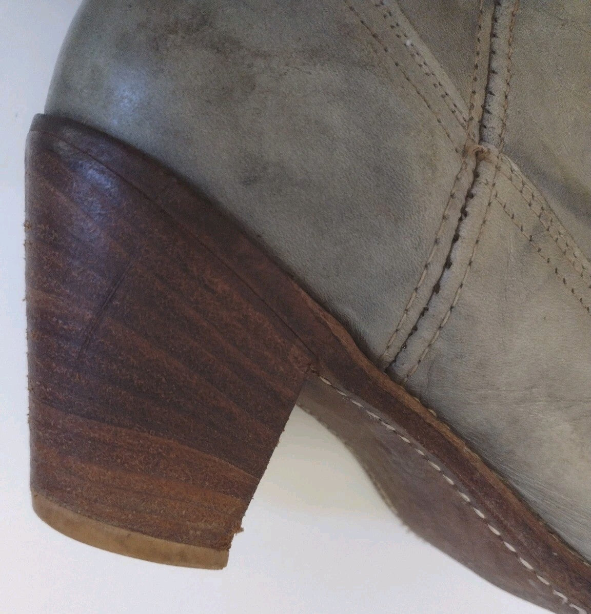 Vintage Western Cowboy Boots Womens 8.5 N Acme USA Mushroom Leather Boho Rodeo