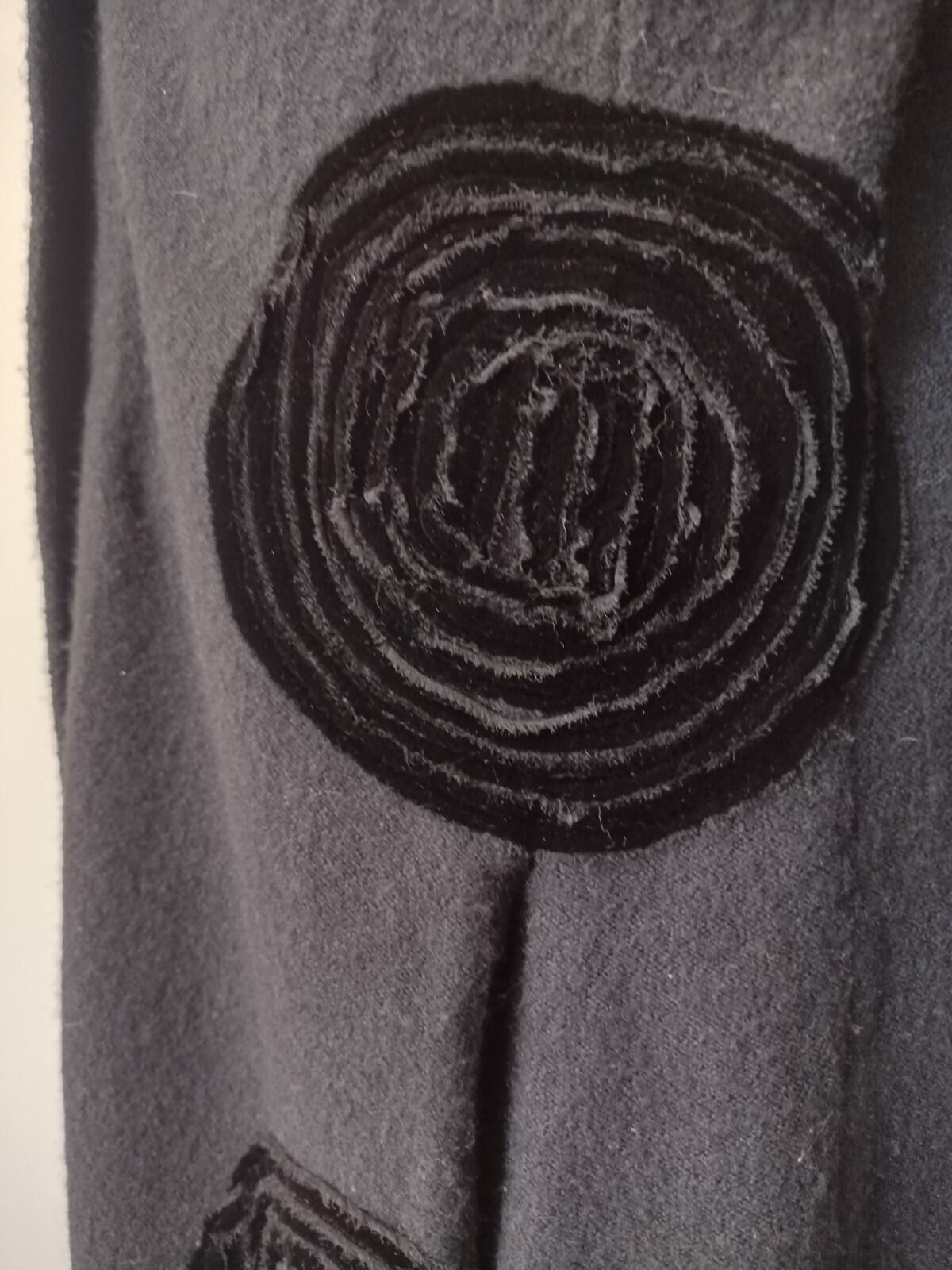 SWE Wool Blend Art to Wear Coat Velvet Applique Black Buttons Women’s Small