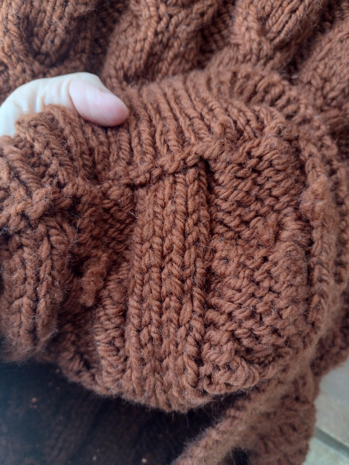 🧶Chunky Hand Knit Cable Turtleneck Vest / Tunic Mahogany Brown Sz L