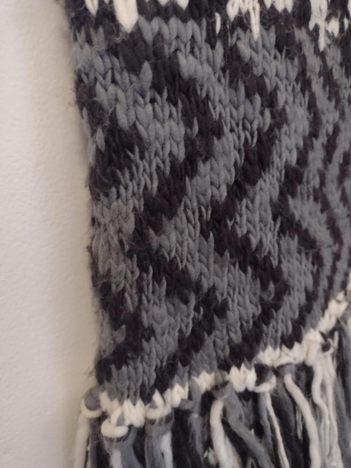 100x16" Hand-Knit Graphic Scarf Monochrome Zigzag Pattern Artisan Fringe Roving
