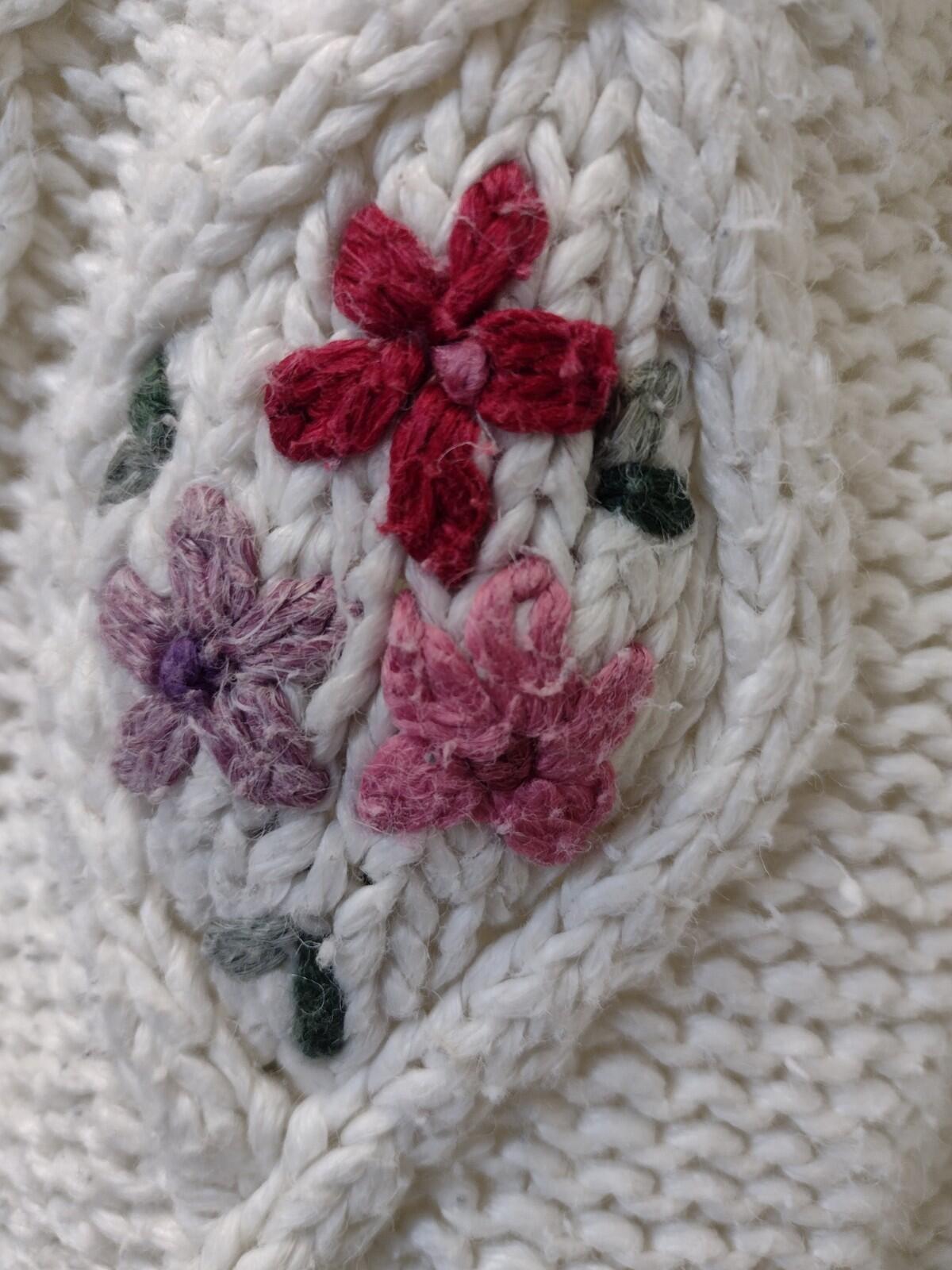 Vintage 80s Bobbie Brooks Hand Knit Floral Ramie Sweater L Korea Scallop Hem