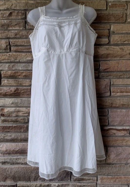 1950s Barbizon Full Slip 16.5 White Lace Zephaire Batiste Cottagecore Lingerie