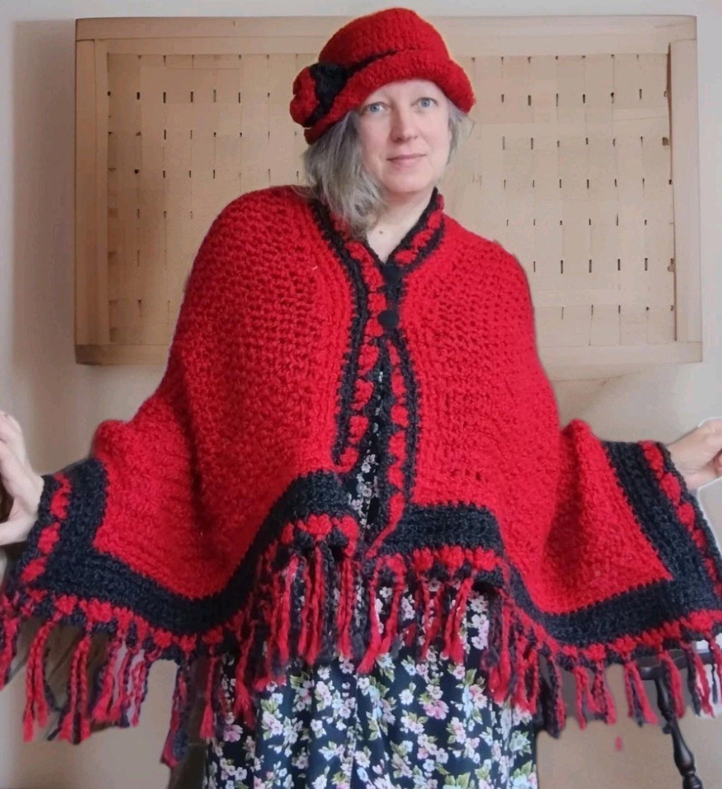 Vintage Handmade Red Black Crochet Wrap & Hat Set Fuzzy Acrylic Fringe