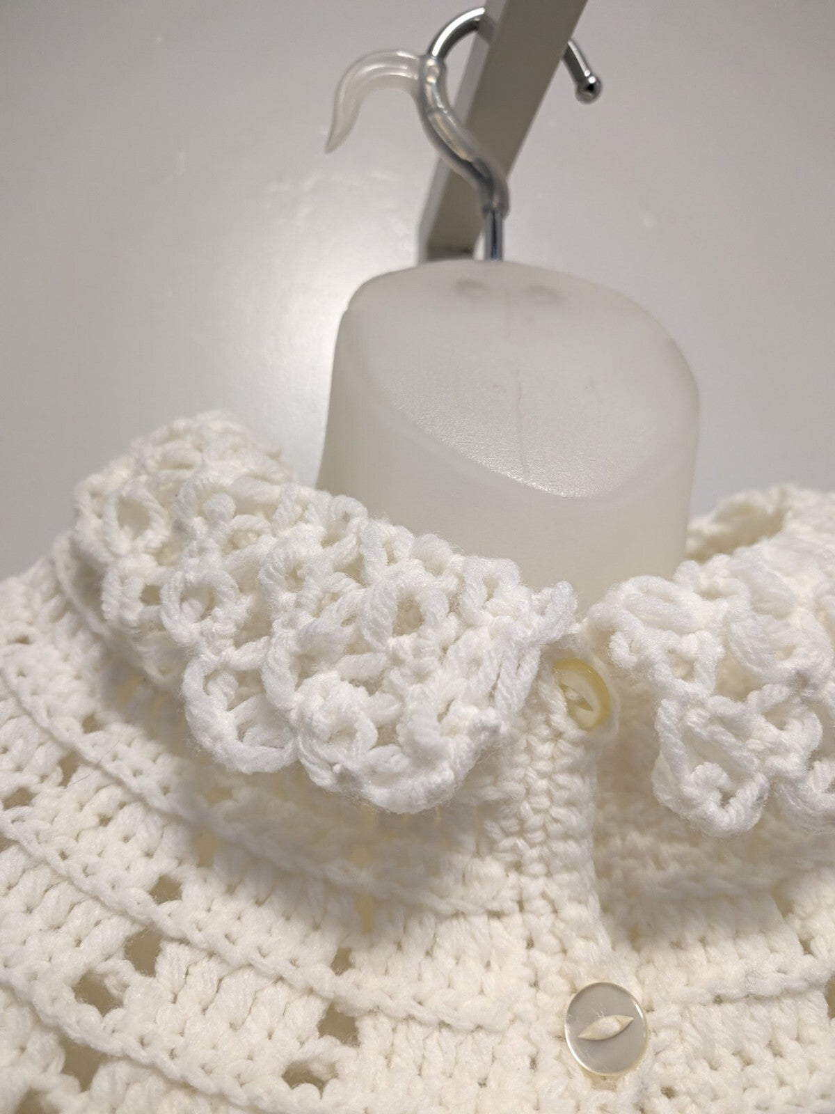 Vintage Hand Crocheted Cape White Scalloped Ruffle Collar Button Arm Slit OSFM