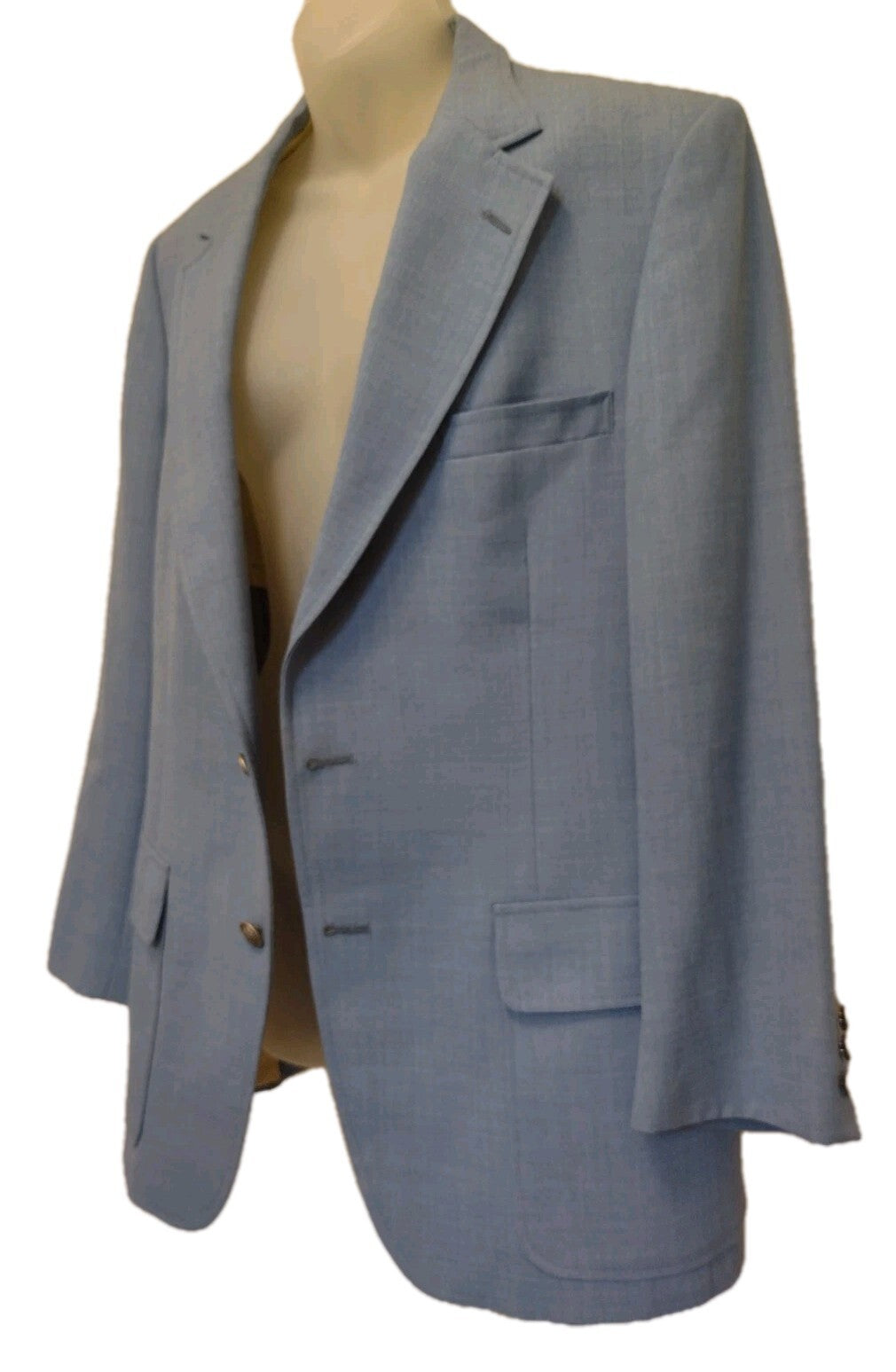 Vintage Bloomingdale’s Traditionalist Men’s Blazer Blue Pewter Crest Buttons 40R