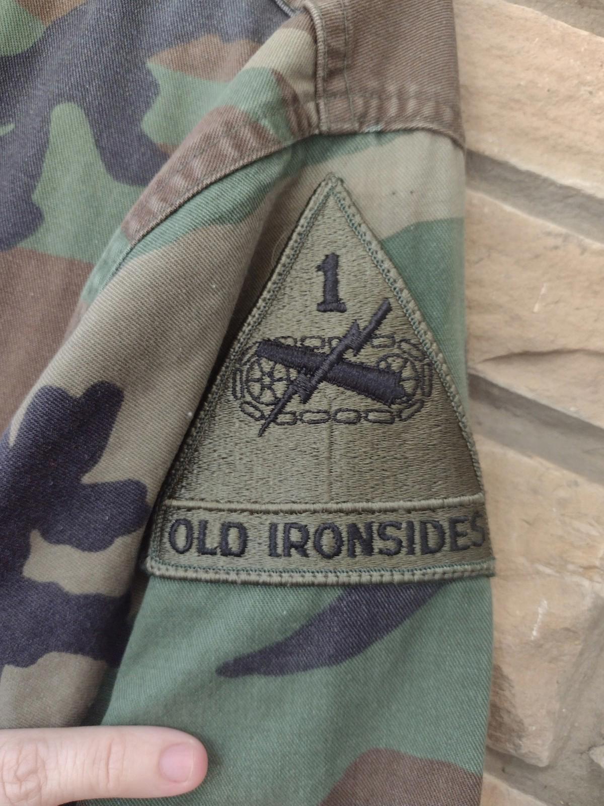 Vintage 80s U.S. Army Camo Jacket 1st Armored Division W ‘Old Ironsides’ Patches