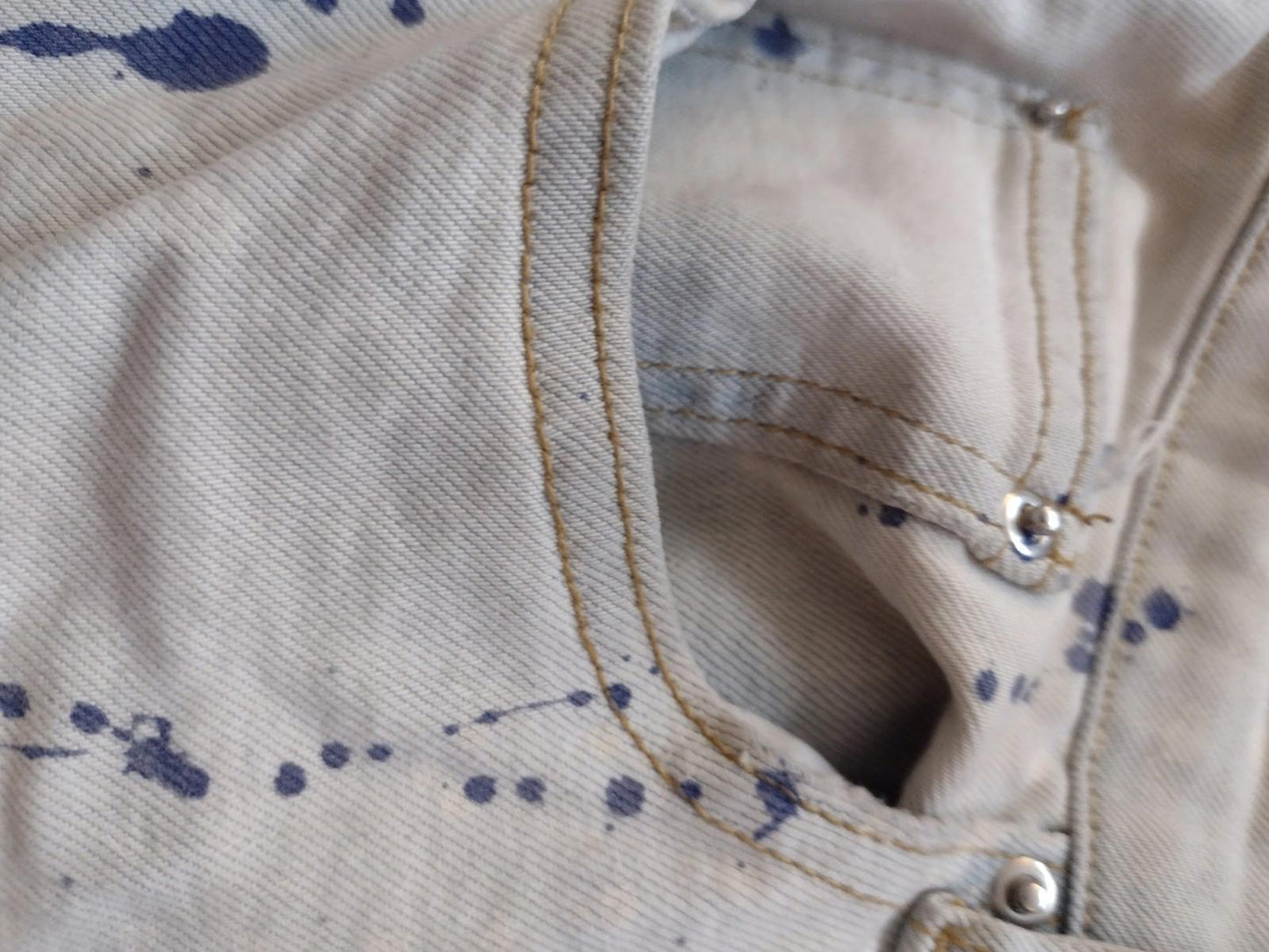 DNA Premium Skinny Jeans Distressed  Paint Spatter, Blue & Clear Rhinestones 30