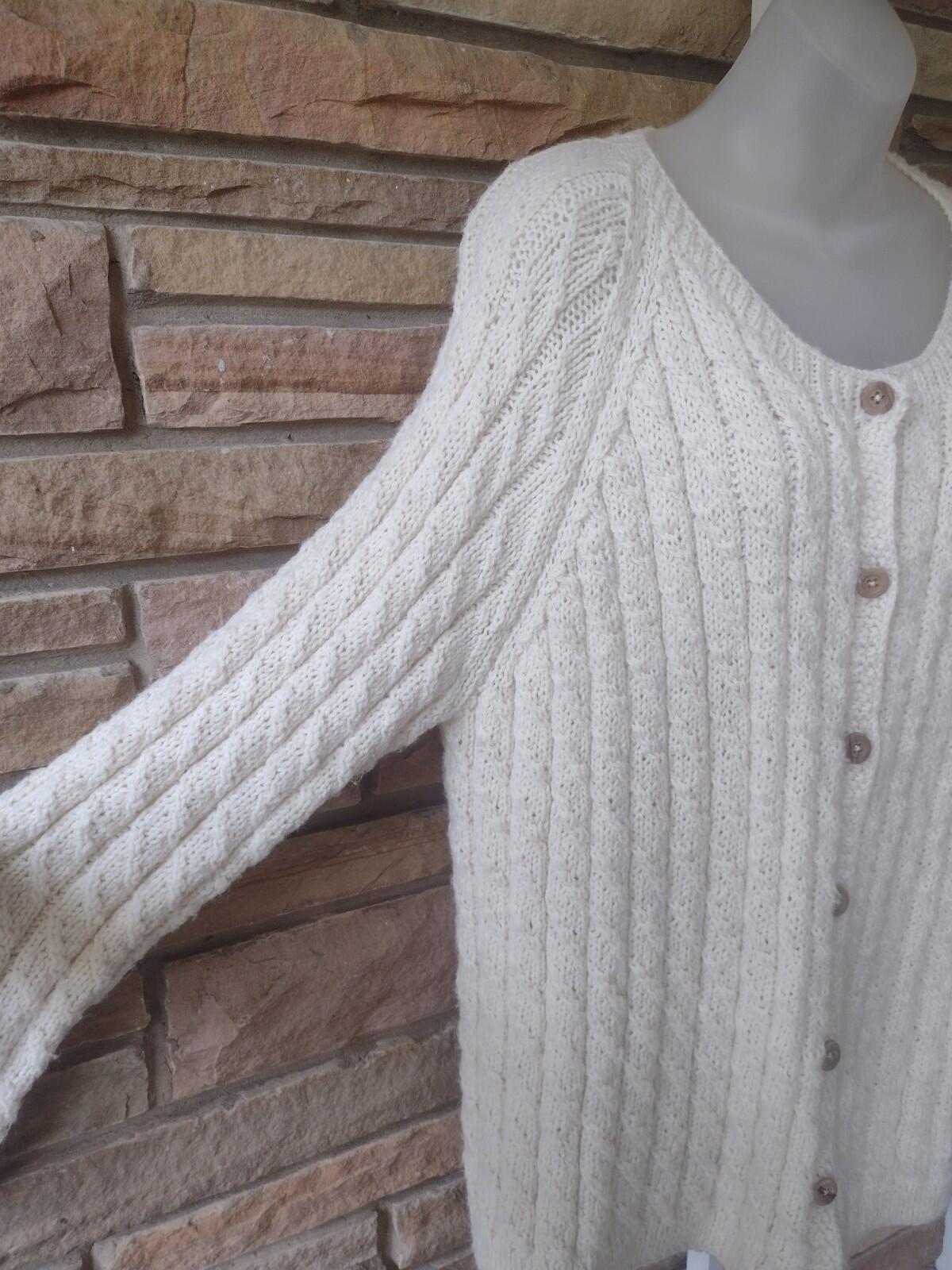 VTG 80s Hand Knit Cable Knit Cardigan Cream Wool Blend – Chunky Cozy