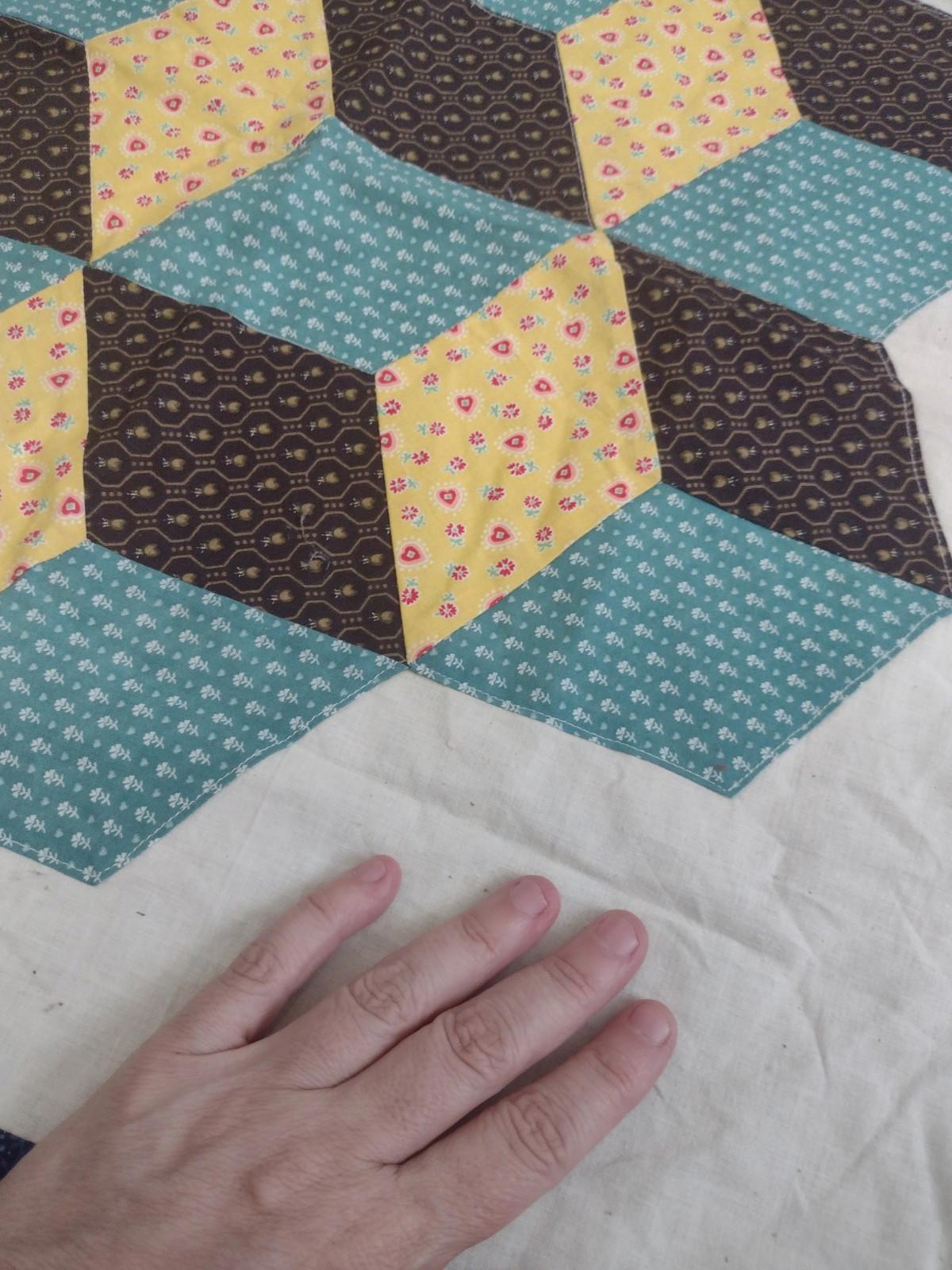 Tumbling Blocks Optical Illusion Quilt – 29” Cotton Wall Hanging or Table Topper