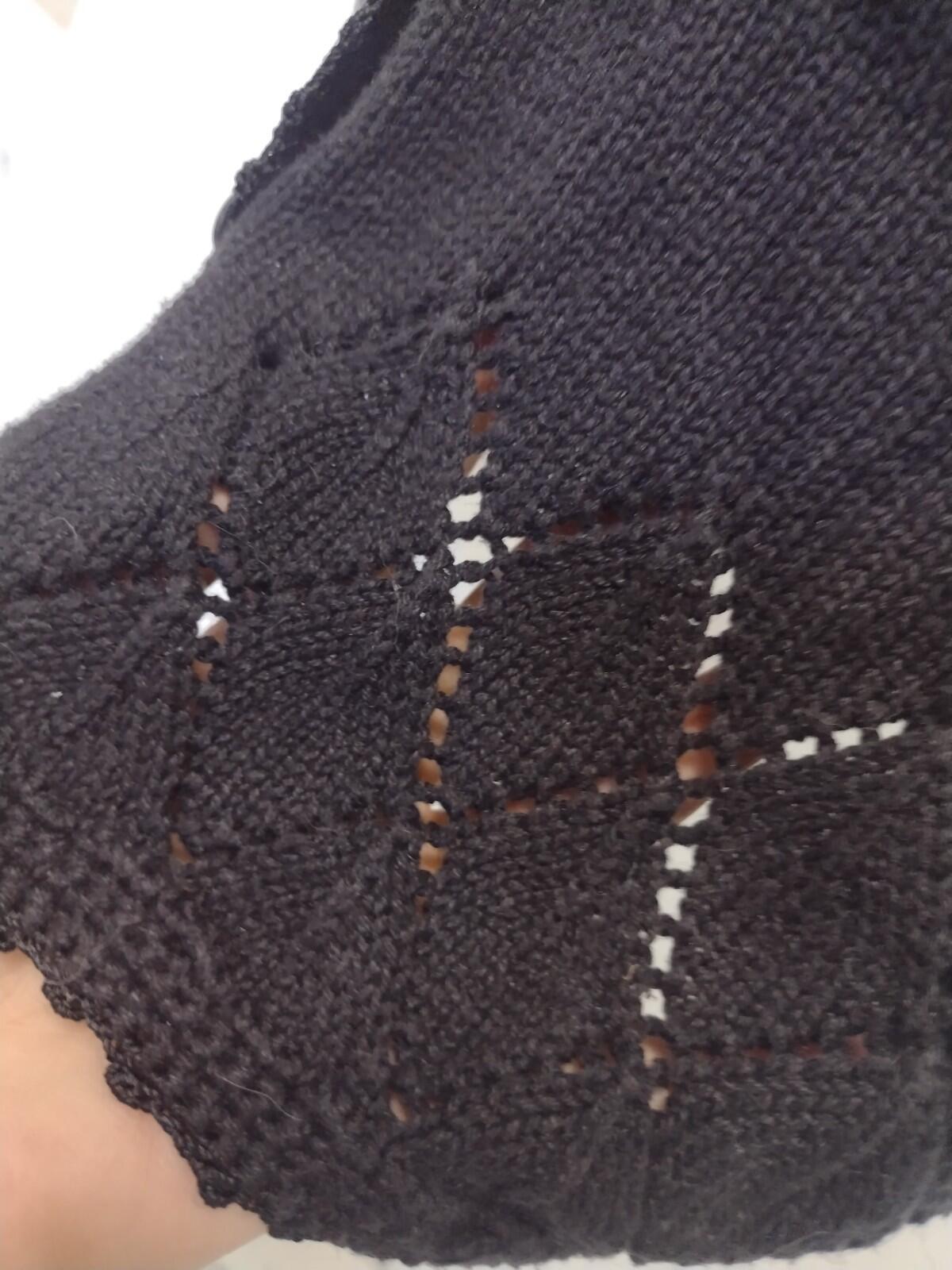 VTG 90s XL Ramie Cotton Floral Embroidered Knit Vest Black
