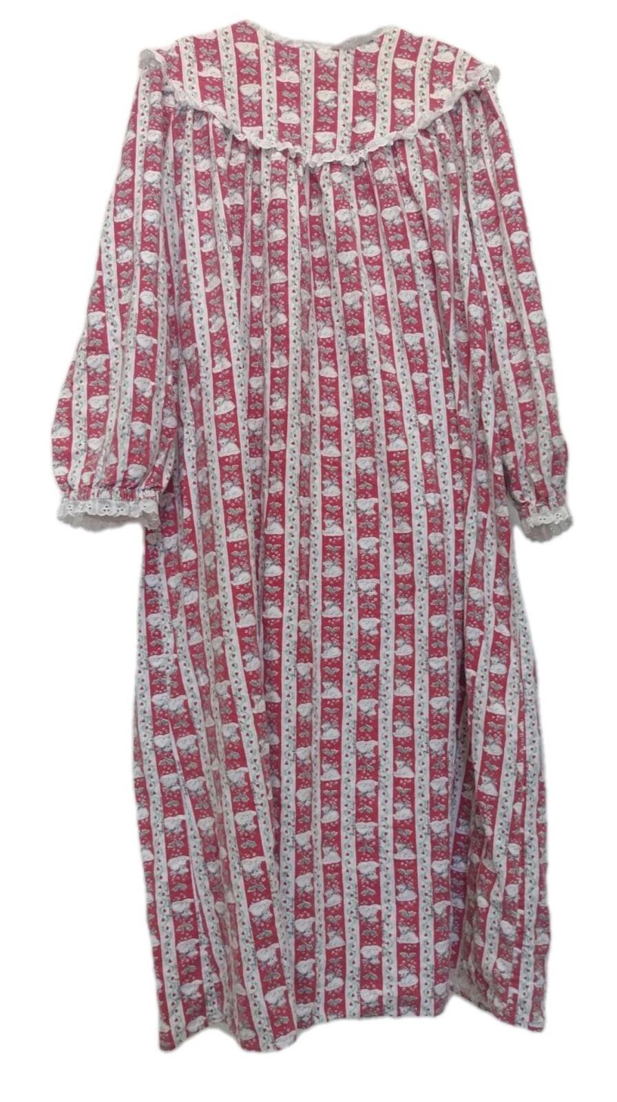 Vintage 80s Cotton Nightgown L Polar Bear Holly Print Lace Ruffle Long Sleeve