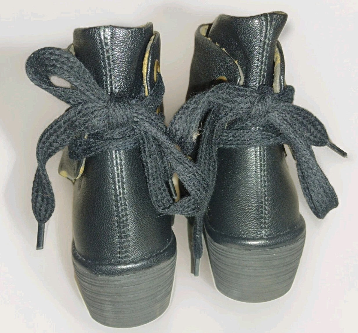 FLY London Yama Black Leather Ankle Boots 39 Lace Up Wedge Lug SoleSize: EU 39