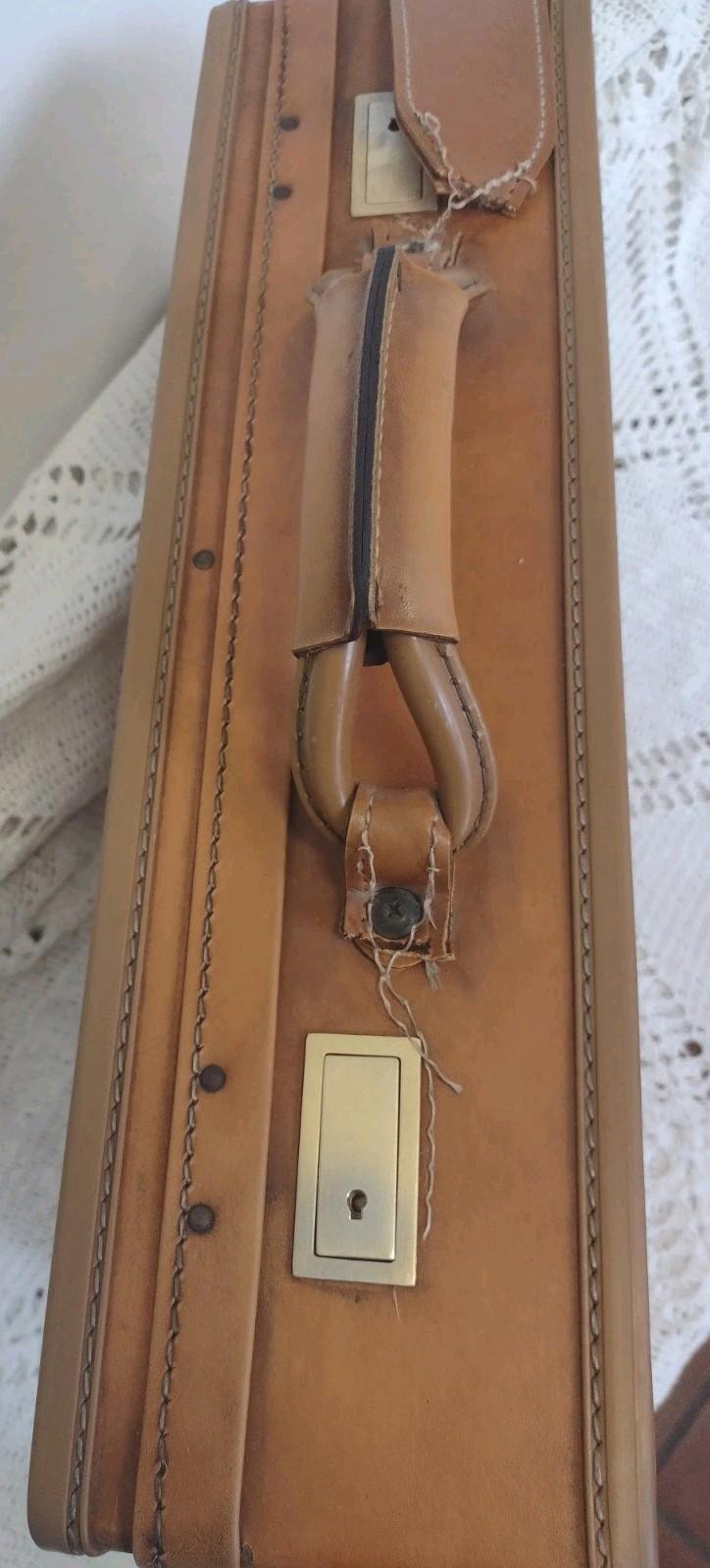 1940s Hartmann Leather Suitcase 18.5x13.5x5 Paisley Lined Organizer Case