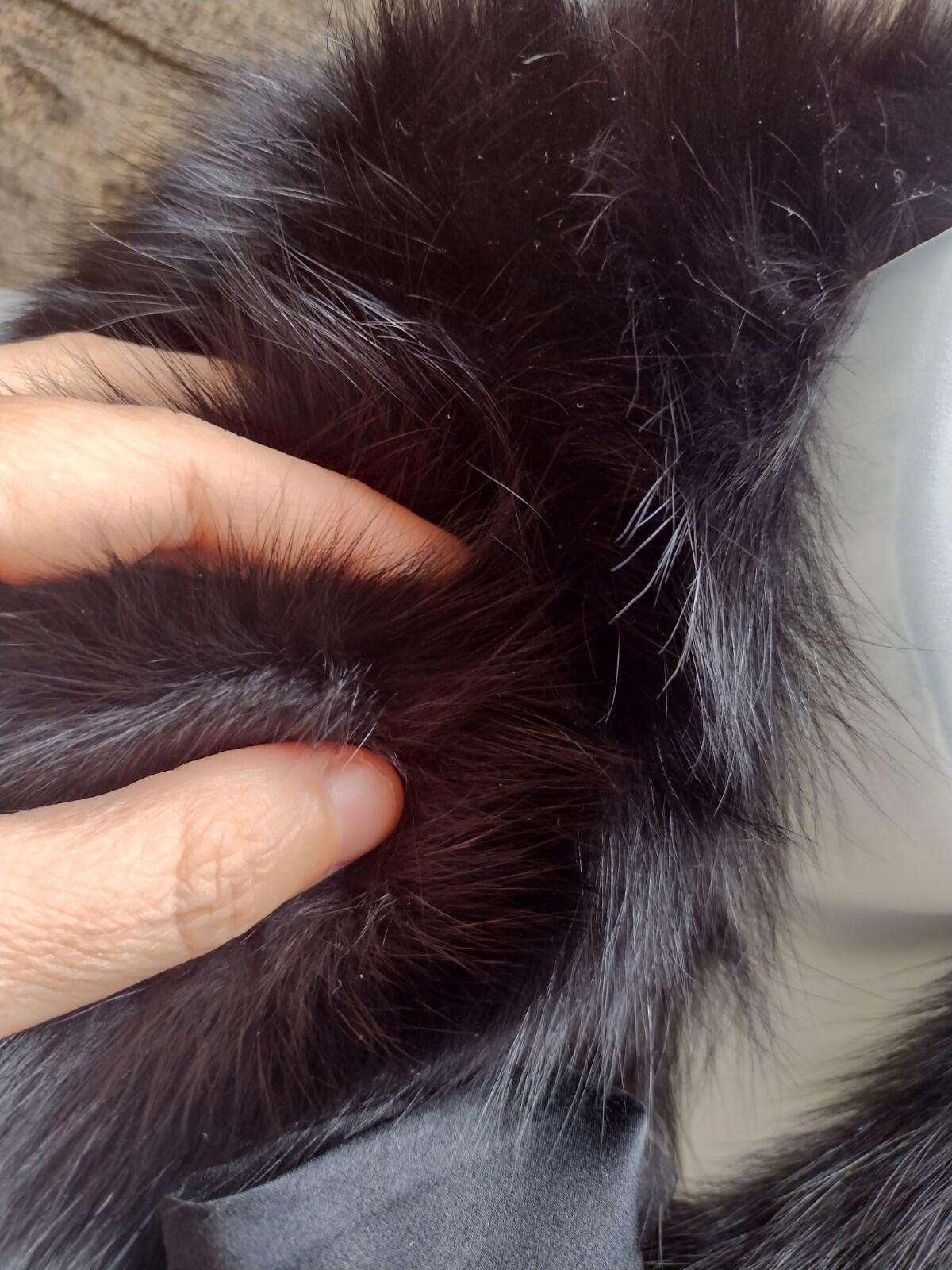 Vintage Bloomingdale’s Fox Fur Collar Black Satin Ribbon Tie Luxe Wrap NWOT