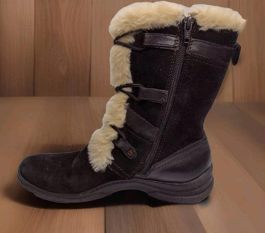 Clarks Suede Boots 6.5M Black with Faux Fur Trim Comfort mid-calf , Women 6.5M