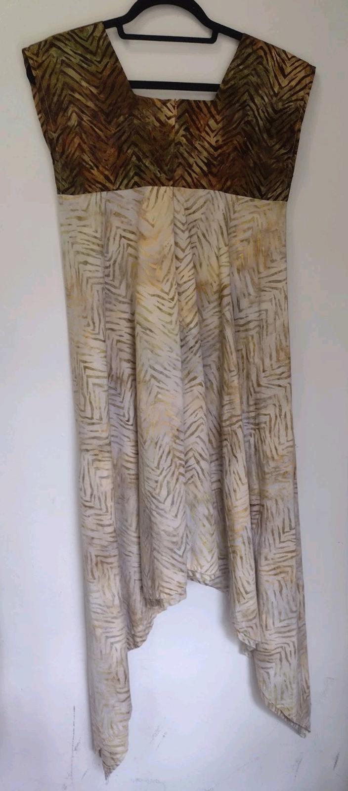 Debra Lynn Batik Dress S Art-to-Wear Zigzag Symbolic Print Boutique Batik Pria