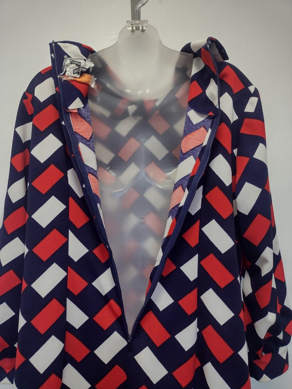 VTG 70s Gracie Square Geo Print Polyester Dress XL Tie Neck