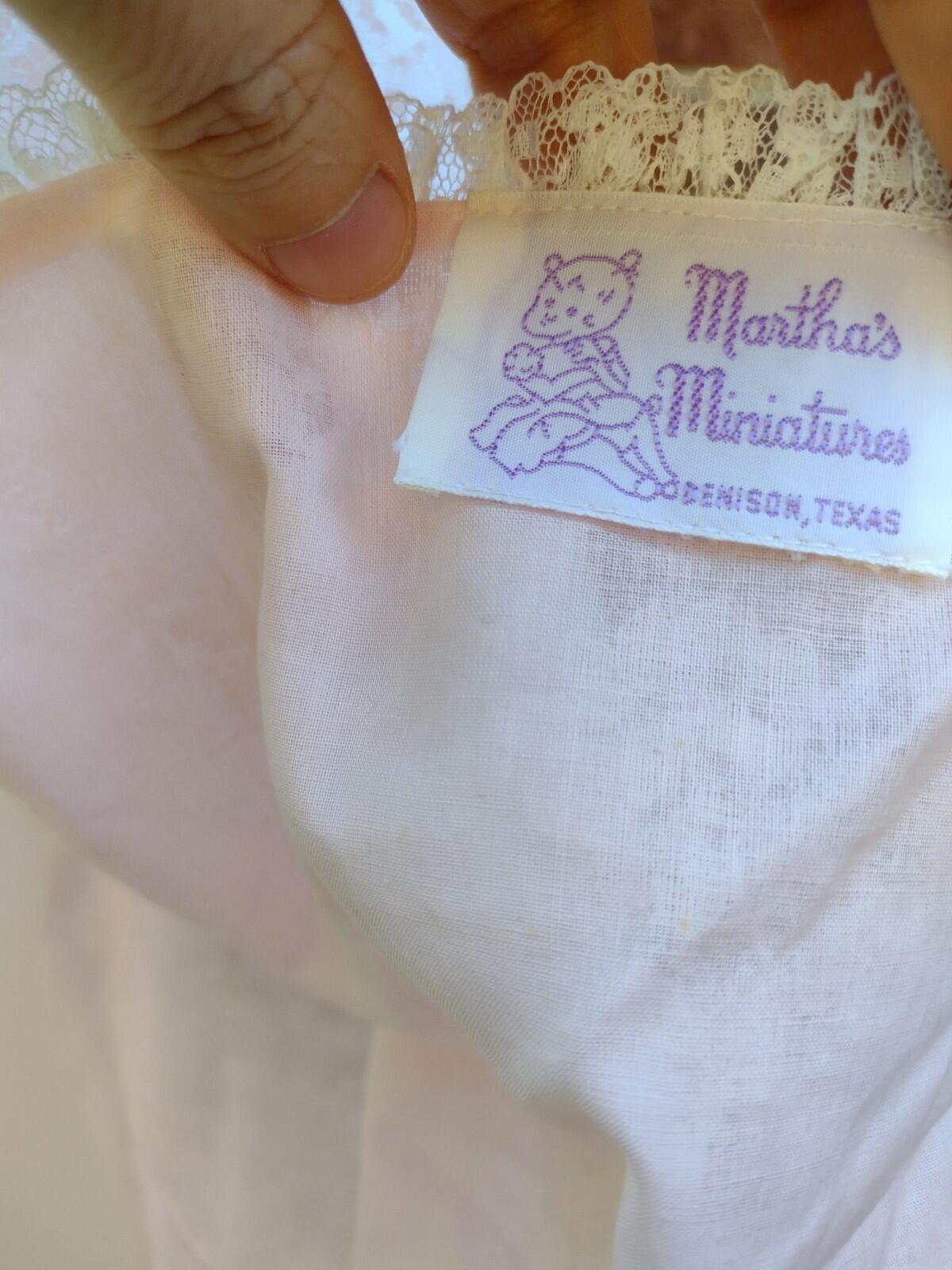 VTG Rare 80s Martha's Miniatures White Lace Hooded Cape Girls Size 6 Never Worn