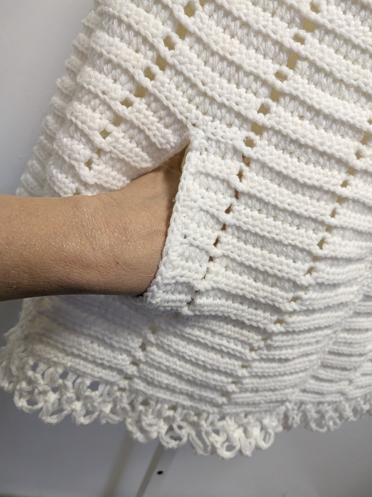 Vintage Hand Crocheted Cape White Scalloped Ruffle Collar Button Arm Slit OSFM