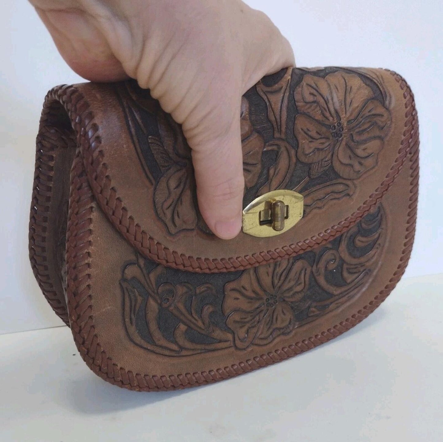 VTG 60s Hand Tooled Leather Clutch Floral Boho Western Artisan Structured Purse