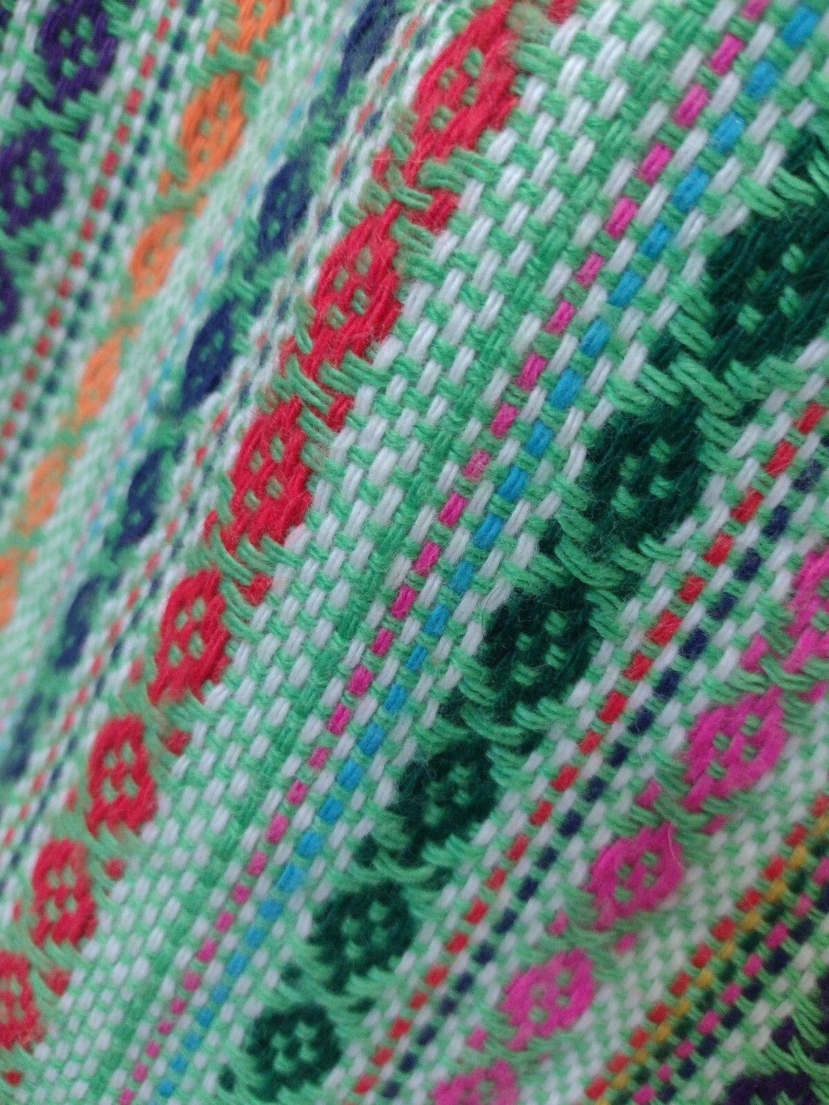 Vintage 70s Woven Boho Skirt XS 23.5 Waist Geometric Folk Talon Zip