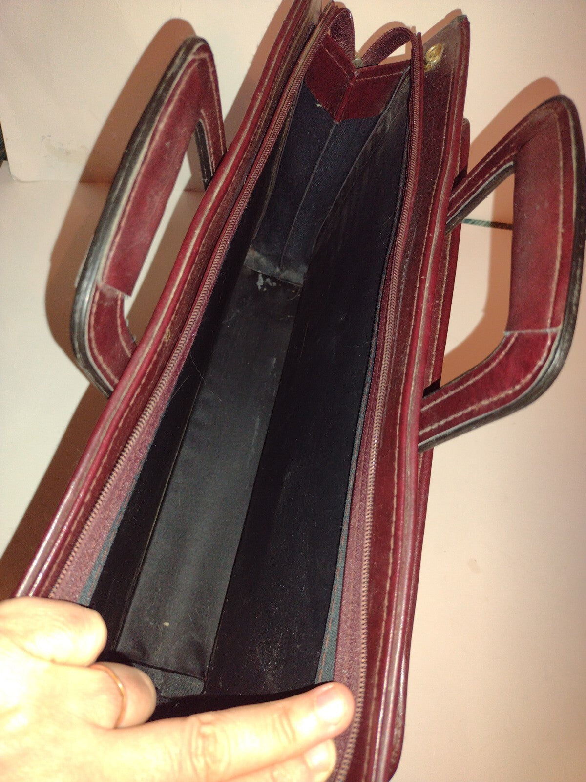 Vintage 1990s Mead Cambridge Burgundy Faux Leather Briefcase Portfolio 16"