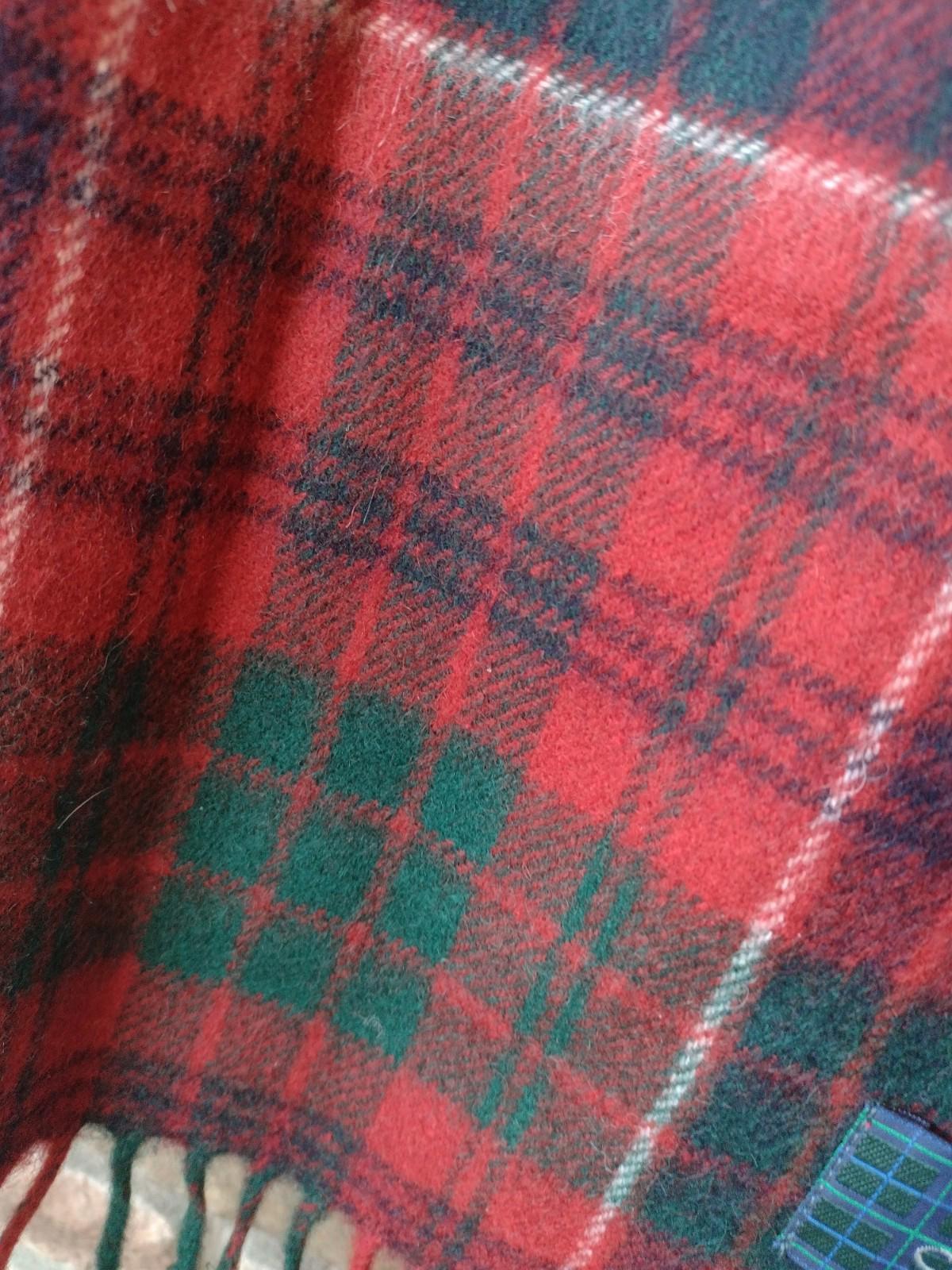 Clans Scotland Red Tartan Plaid Scarf 100% Lambswool Fringe Scarf 56 X 12 in
