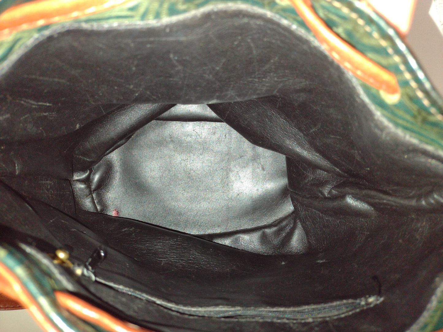 Vintage 80s 90s Green Embossed Leather Bucket Bag Drawstring Boho Western