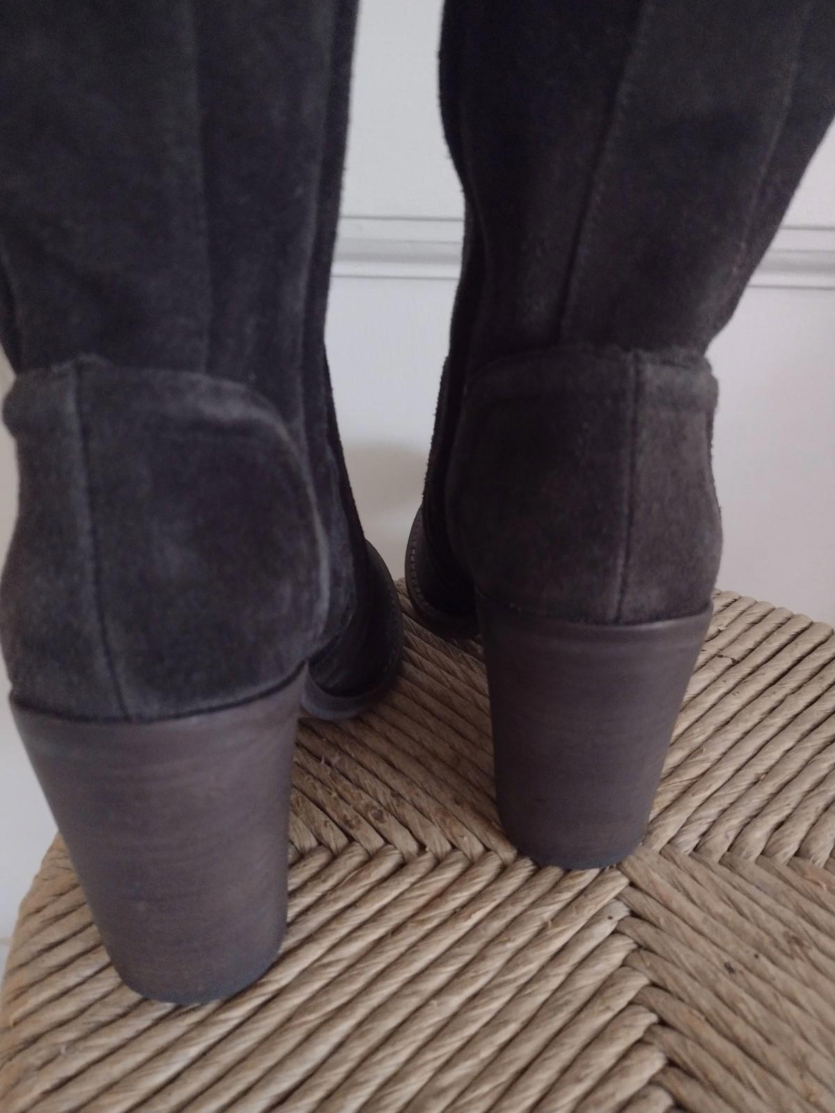 Vince Camuto Melaya Knee High Boot Off Black Suede Size 5.5 M Fits Like 6