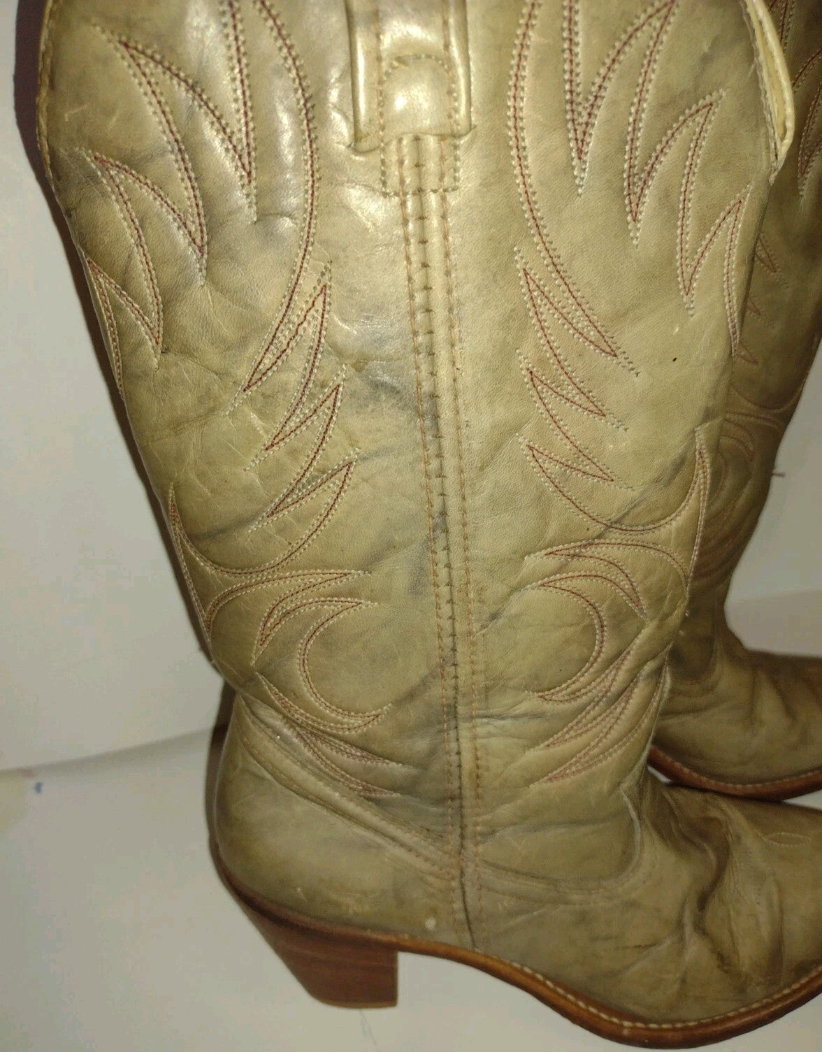 Vintage Western Cowboy Boots Womens 8.5 N Acme USA Mushroom Leather Boho Rodeo