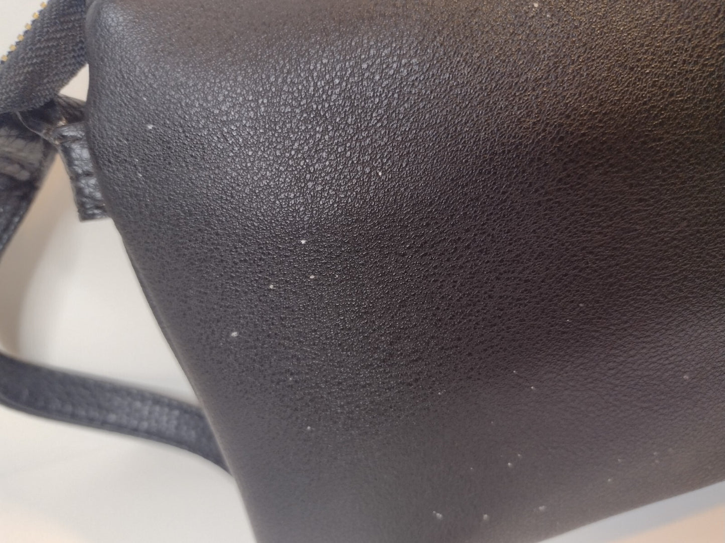 Juicy Couture Black Crossbody Bag Faux Leather Y2K Gold Logo Adjustable Strap