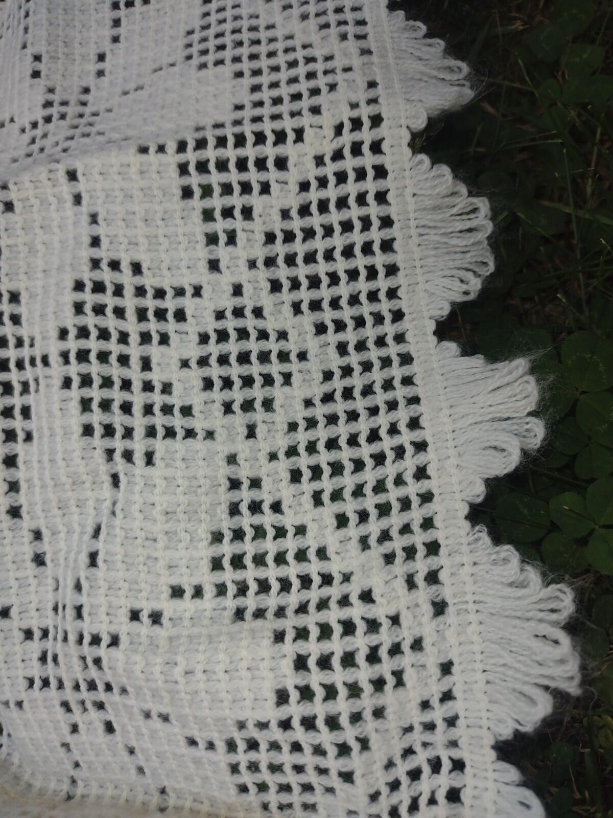 7 Pc Set VTG 70s Lace Tier/Café Curtains Poly Open Weave Floral Scalloped Fringe