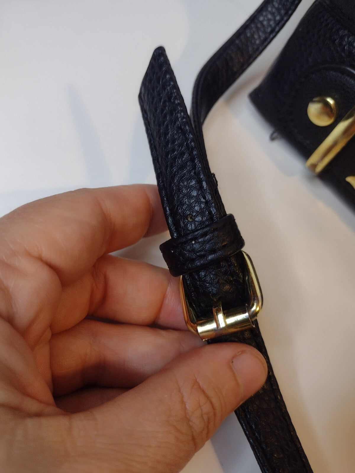Juicy Couture Black Crossbody Bag Faux Leather Y2K Gold Logo Adjustable Strap