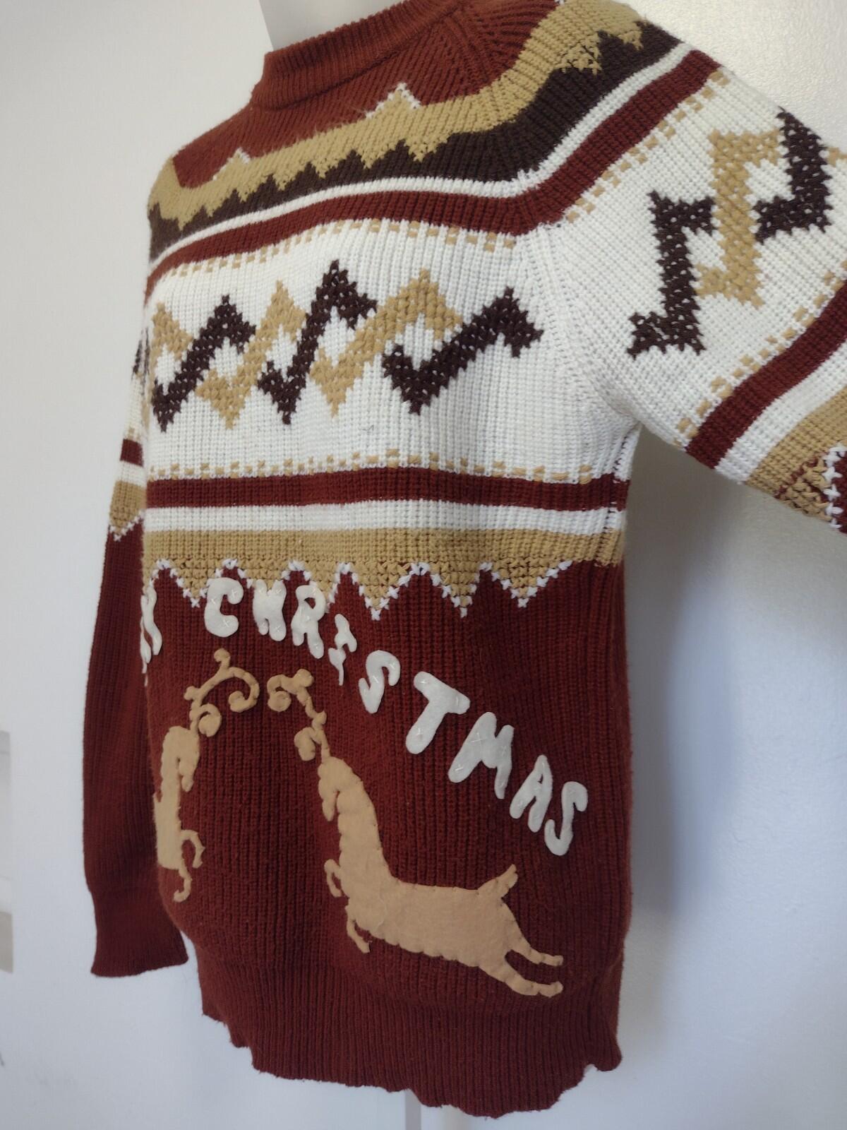 VTG 70s Studio One Campus Christmas Sweater L Brown Tan Reindeer Felt Applique