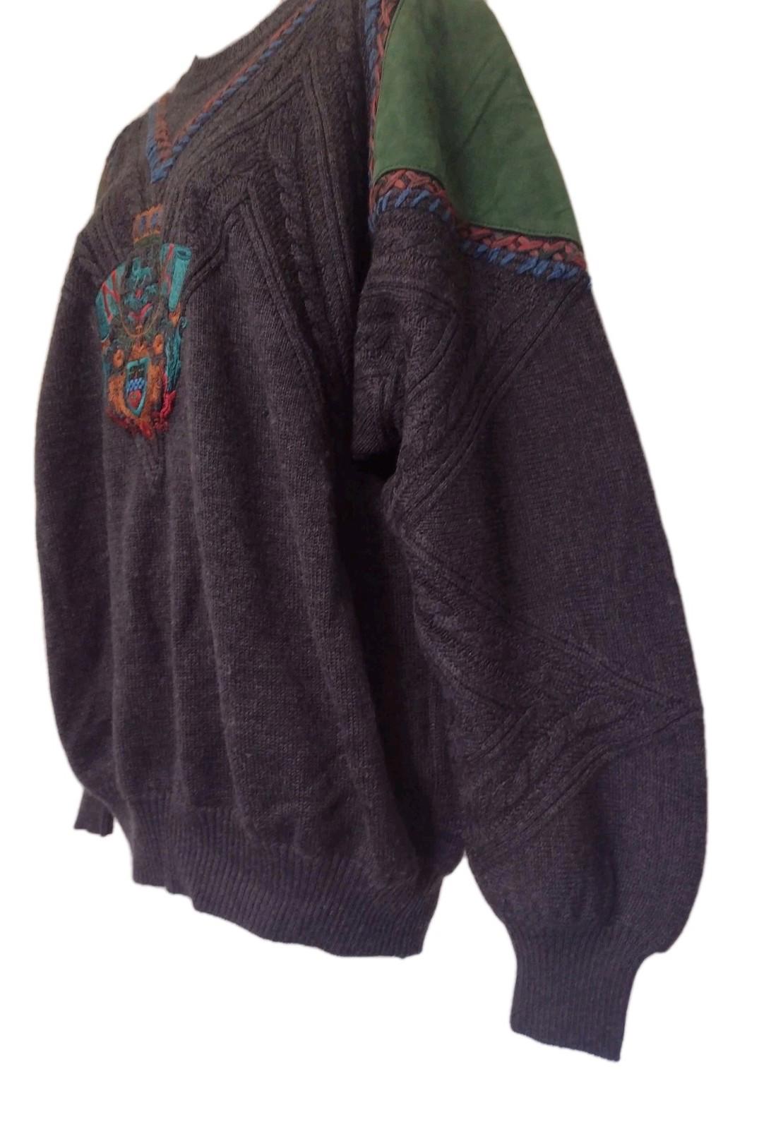 Rare Vintage 90s Bruno Magli Italy Wool Sweater L Suede Trim Crest Knit