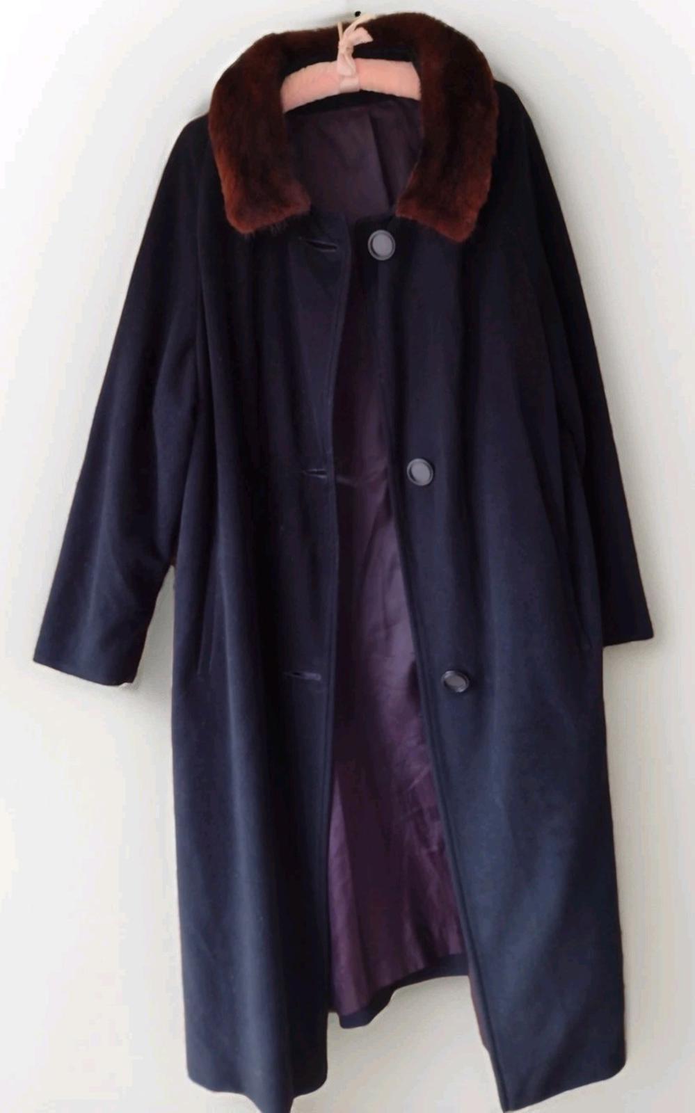 Vintage 1950s Cashmere Blend Coat with Real Mink Collar Sz 18-20 Union Made