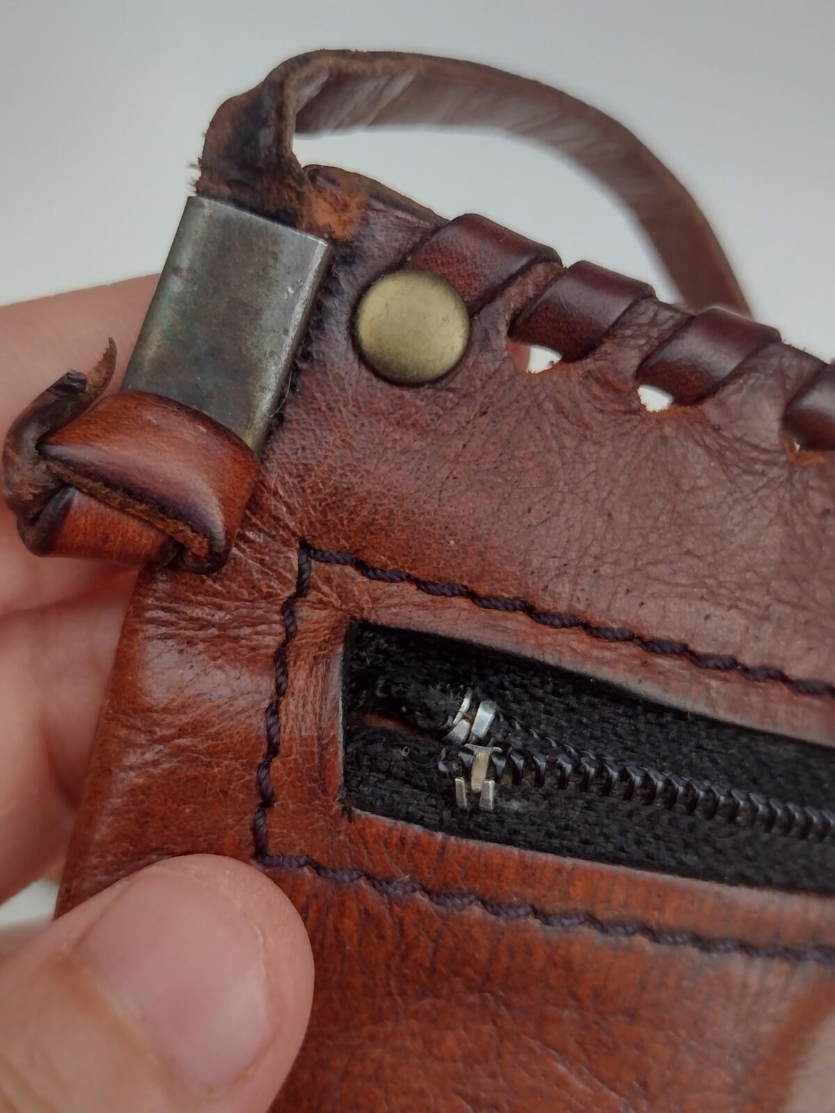 Vintage 70s Artesanía Argentina Leather Crossbody Bag Handcrafted Boho