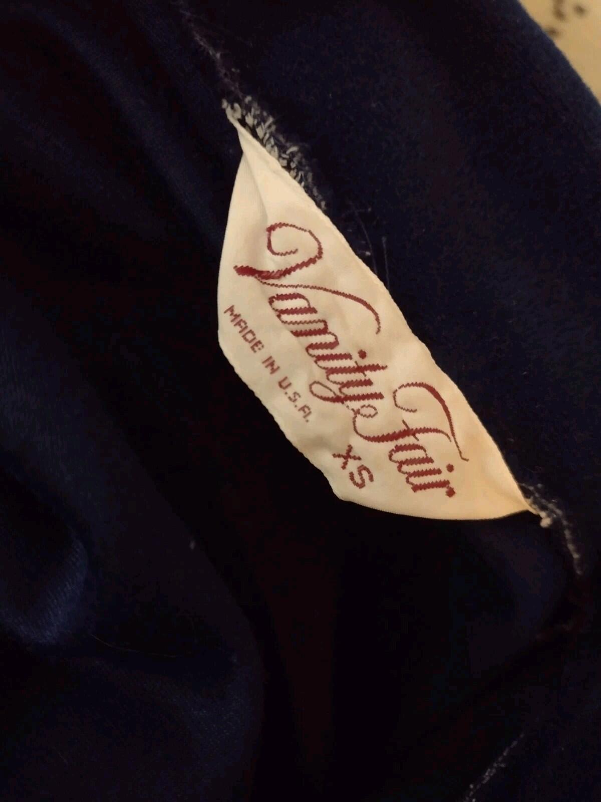 Vintage Vanity Fair Velour Lace Trim Zip Robe Navy Blue 70s USA XS Lounge