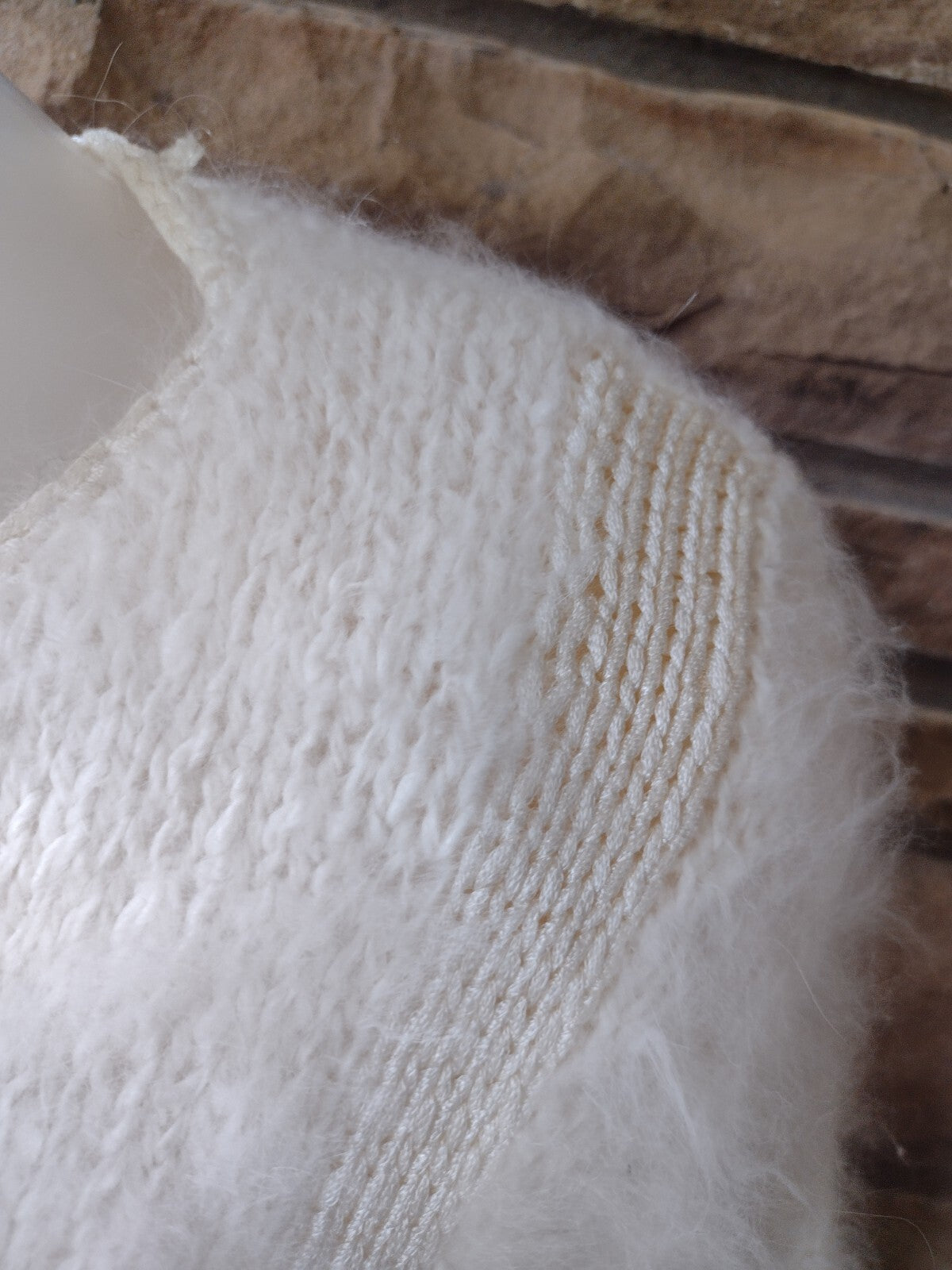 Vintage 80s Fuzzy Angora Sweater Cream Textured Knit Balloon Sleeve Shoulder Pad