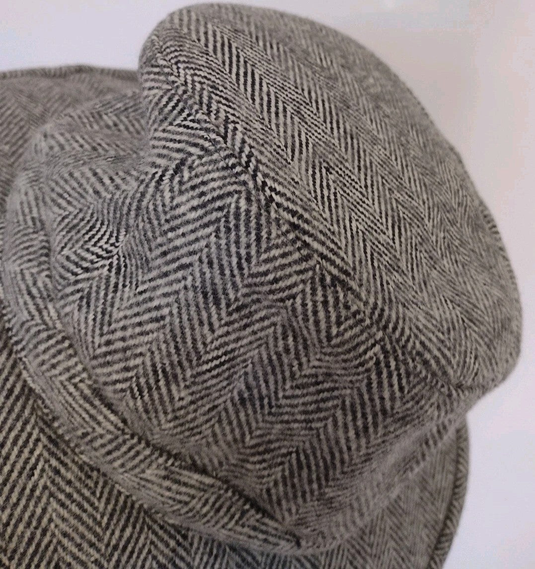 Vintage 2003 Tilley Winter Hat 7 3/8 Wool Herringbone Made Canada Ear Flaps