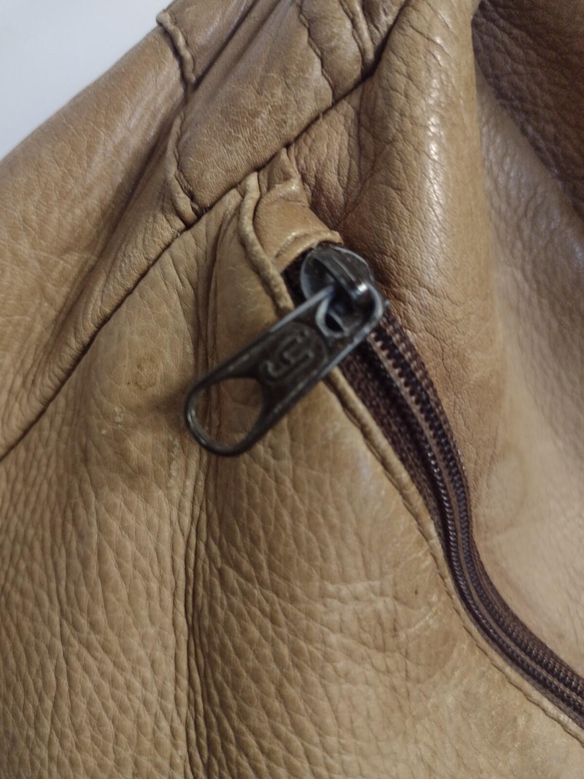 VTG Distressed Leather Messenger Bag Lg Organizer Crossbody