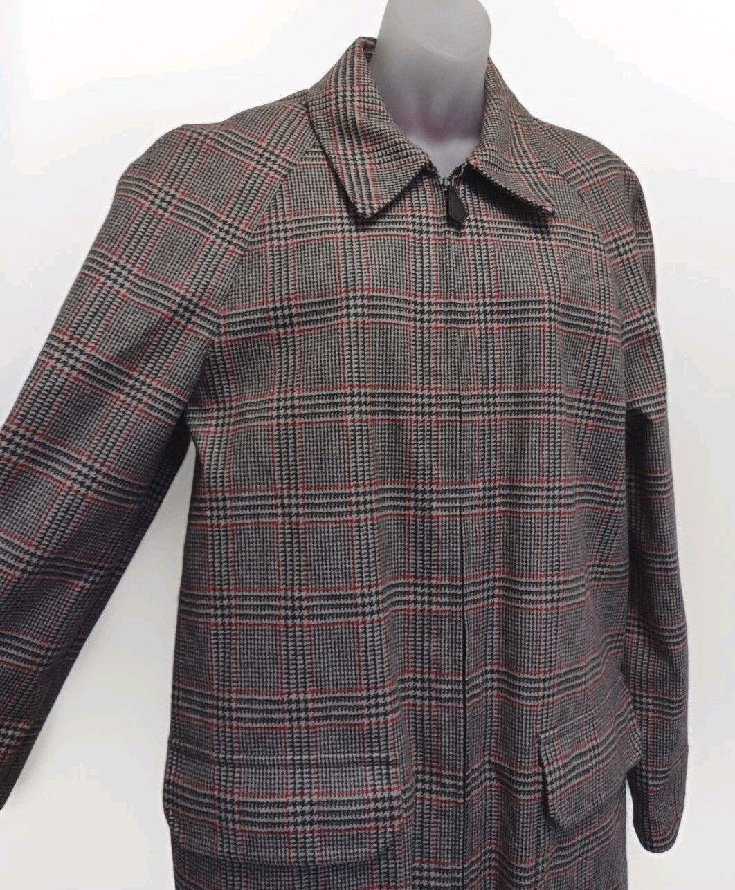 Saks Fifth Avenue Loro Piana Storm System Cashmere Jacket Italy 38 Plaid Luxury