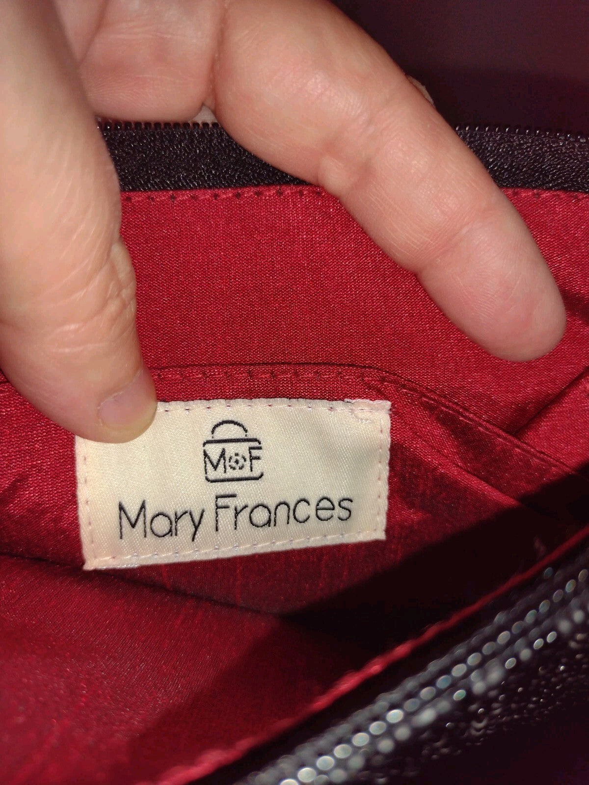 Mary Frances Womens Hand Beaded Crossbody Clutch Music Heart Black Red Bag