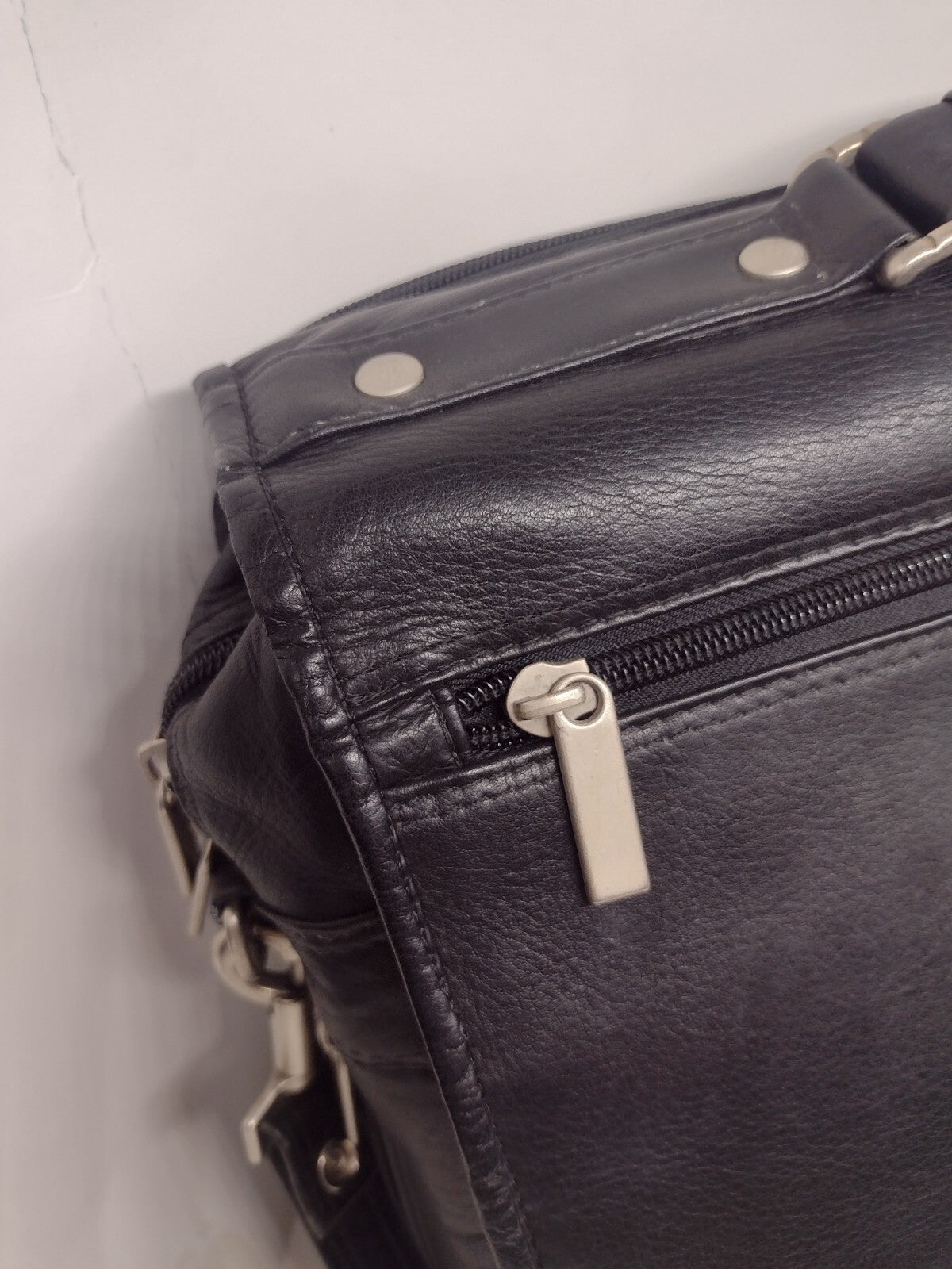 90s Black Genuine Leather Expandable Briefcase Amiet Swiss Lock Executive Bag